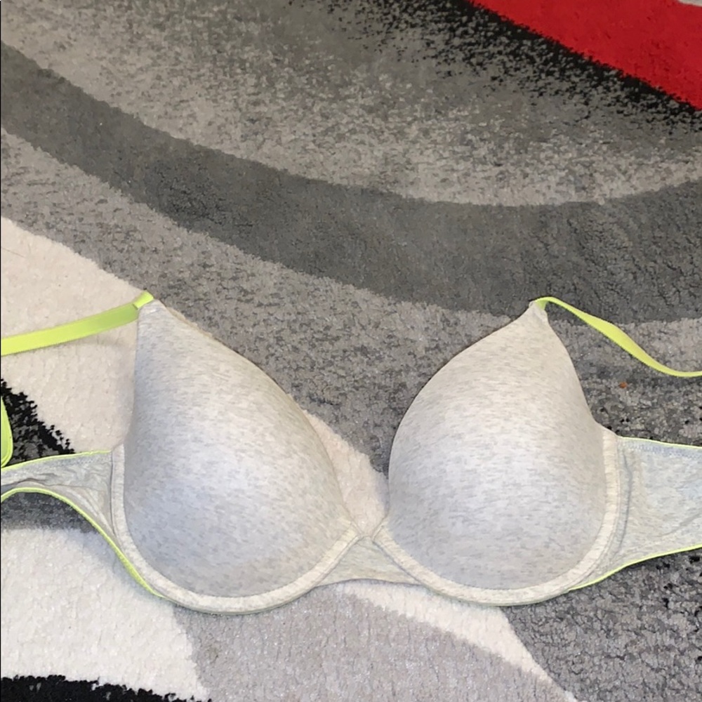 PInk victoria secret bra